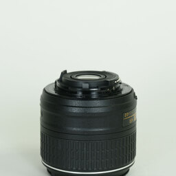 Nikon AF-S DX NIKKOR 18-55mm f3.5-5.6G VR II