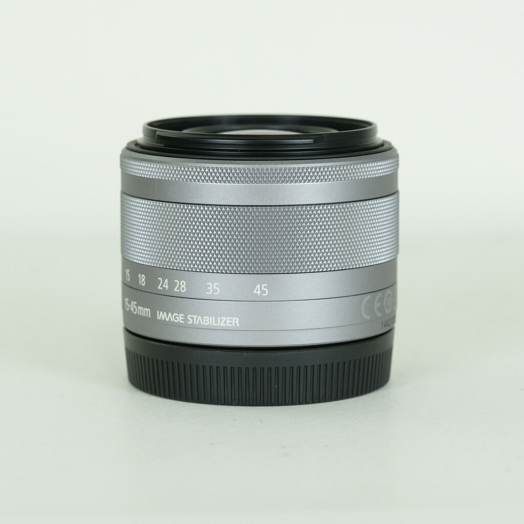 Canon EF-M15-45mm F3.5-6.3 IS STM Canon EF-M15-45mm F3.5-6.3 IS STM