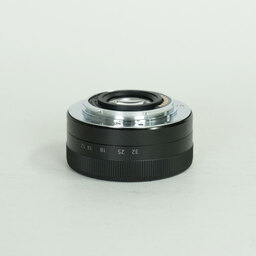 Panasonic LUMIX G VARIO 12-32mm / F3.5-5.6 ASPH. / MEGA O.I.S. Panasonic LUMIX G VARIO 12-32mm / F3.5-5.6 ASPH. / MEGA O.I.S.