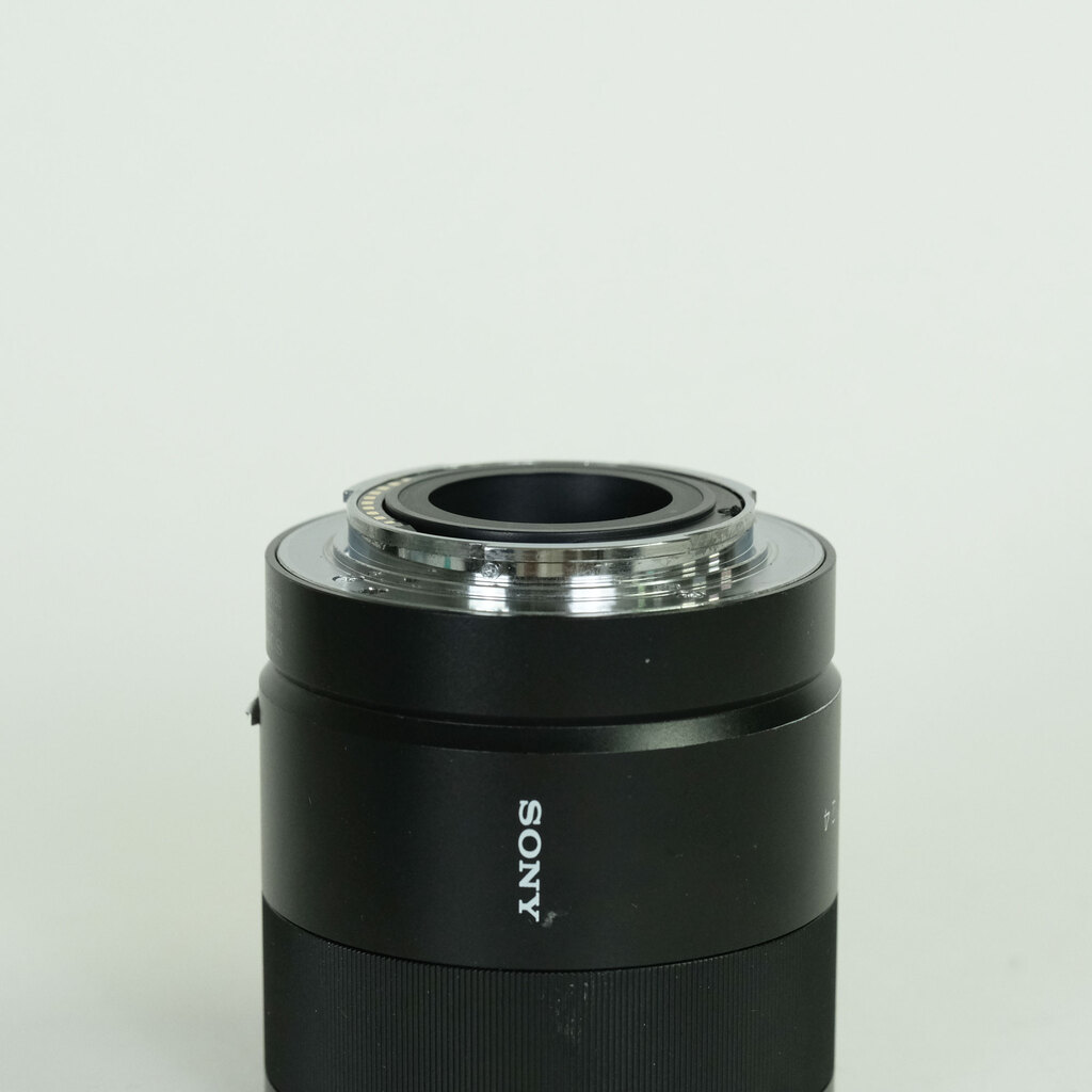 SONY Sonnar T* E 24mm F1.8 ZA SEL24F18Z