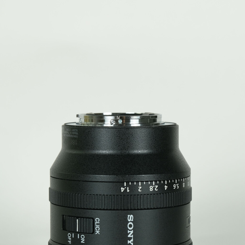 SONY FE 35mm F1.4 GM SEL35F14GMの出品 | ONE SCENE（ワンシーン）
