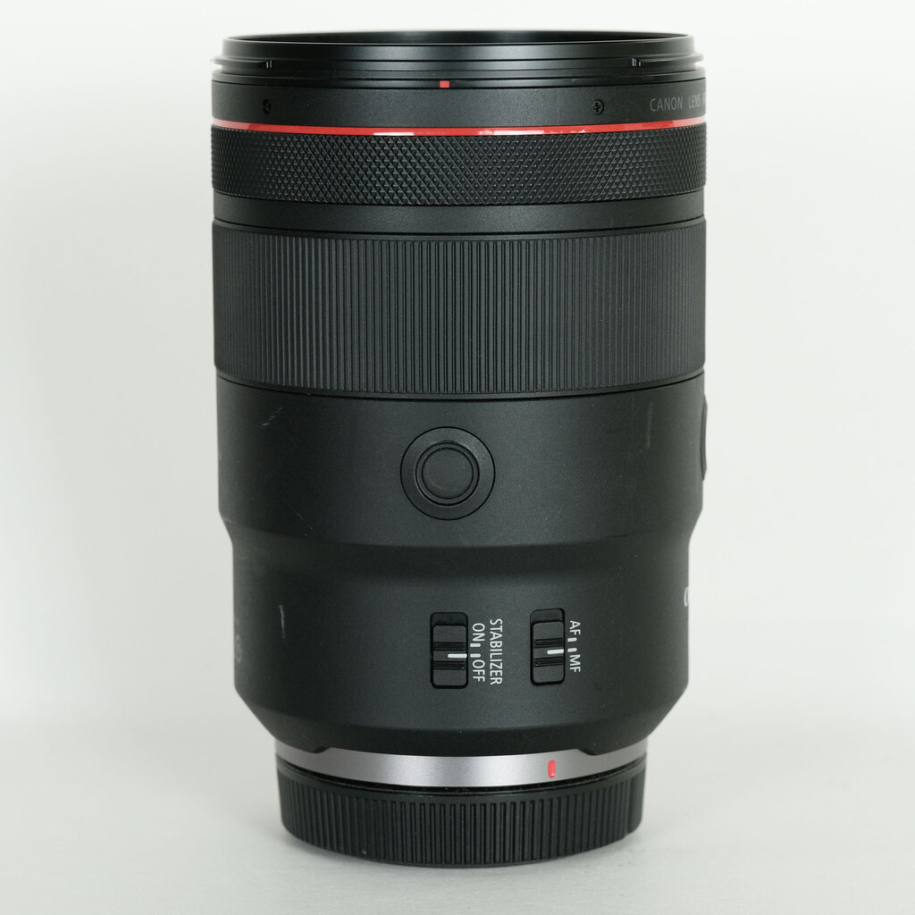 Canon RF135mm F1.8 L IS USM Canon RF135mm F1.8 L IS USM
