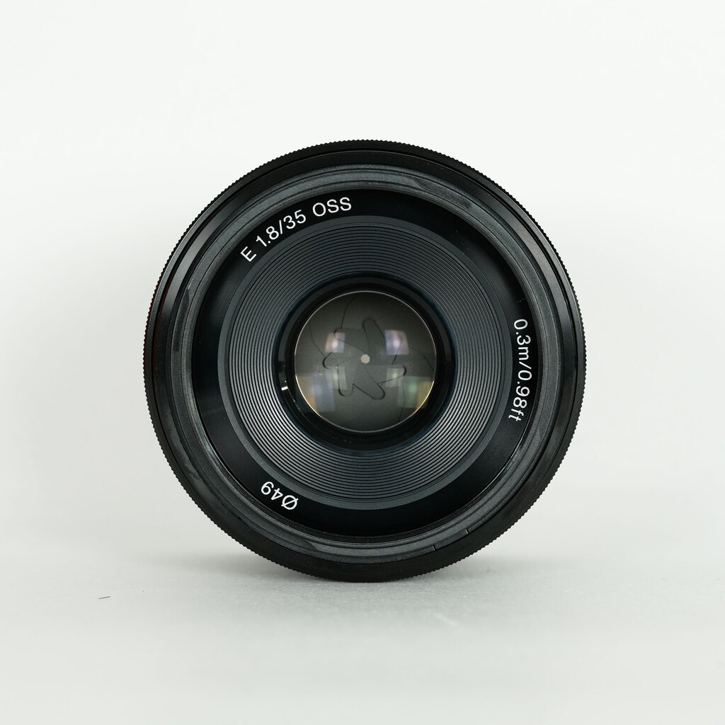 SONY E 35mm F1.8 OSS SEL35F18 SONY E 35mm F1.8 OSS SEL35F18