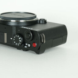 Panasonic LUMIX DC-S9