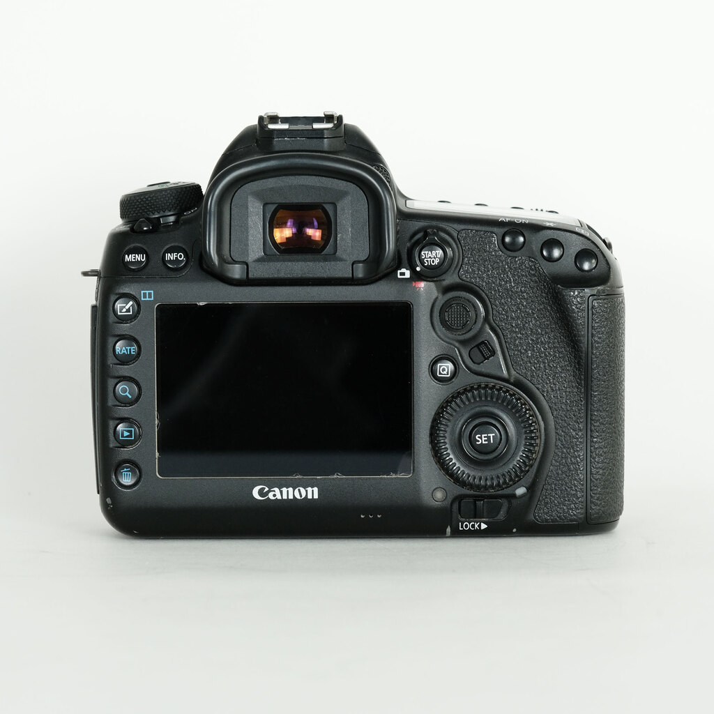 Canon EOS 5D Mark IV