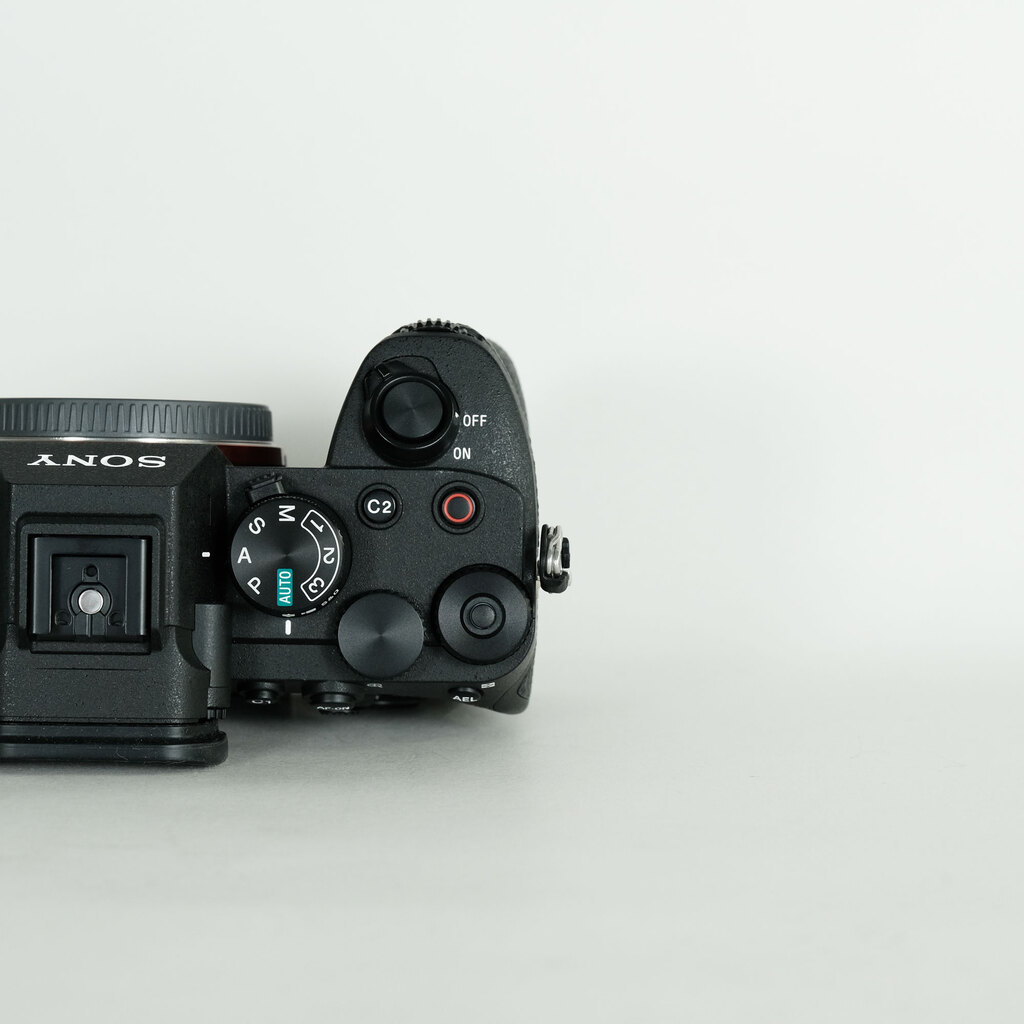 SONY α7 IV(ILCE-7M4) SONY α7 IV(ILCE-7M4)