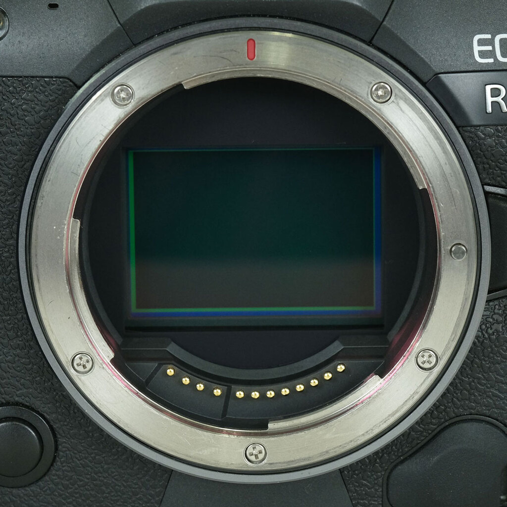 Canon EOS R5 Canon EOS R5