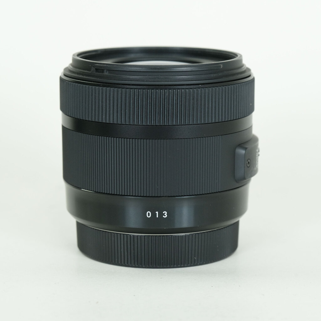 SIGMA 30mm F1.4 DC HSM | Art [キヤノン用]