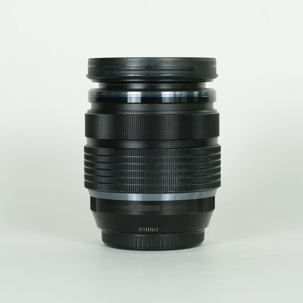 OLYMPUS M.ZUIKO DIGITAL ED 12-40mm F2.8 PRO