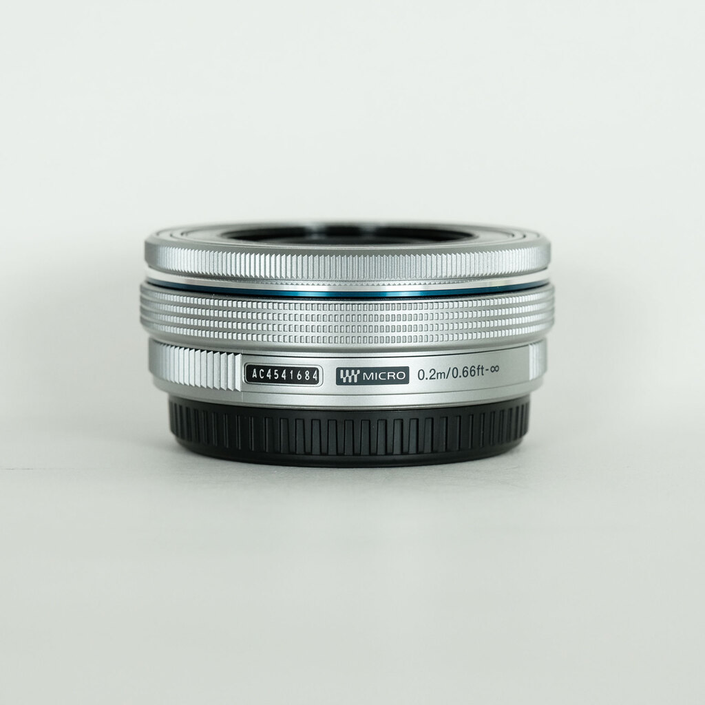 OLYMPUS M.ZUIKO DIGITAL ED 14-42mm F3.5-5.6 EZ シルバー