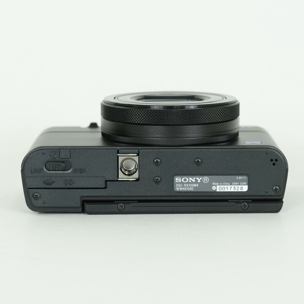 SONY Cyber-shot DSC-RX100M4
