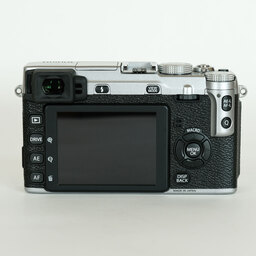 FUJIFILM X-E1 シルバー