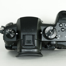 Panasonic LUMIX DC-GH5