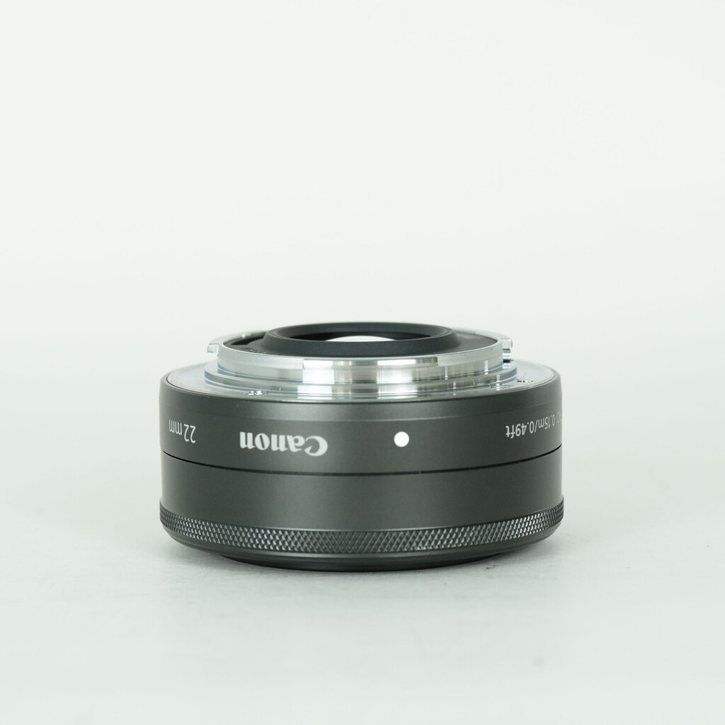 Canon EF-M22mm F2 STMの出品 | ONE SCENE（ワンシーン）