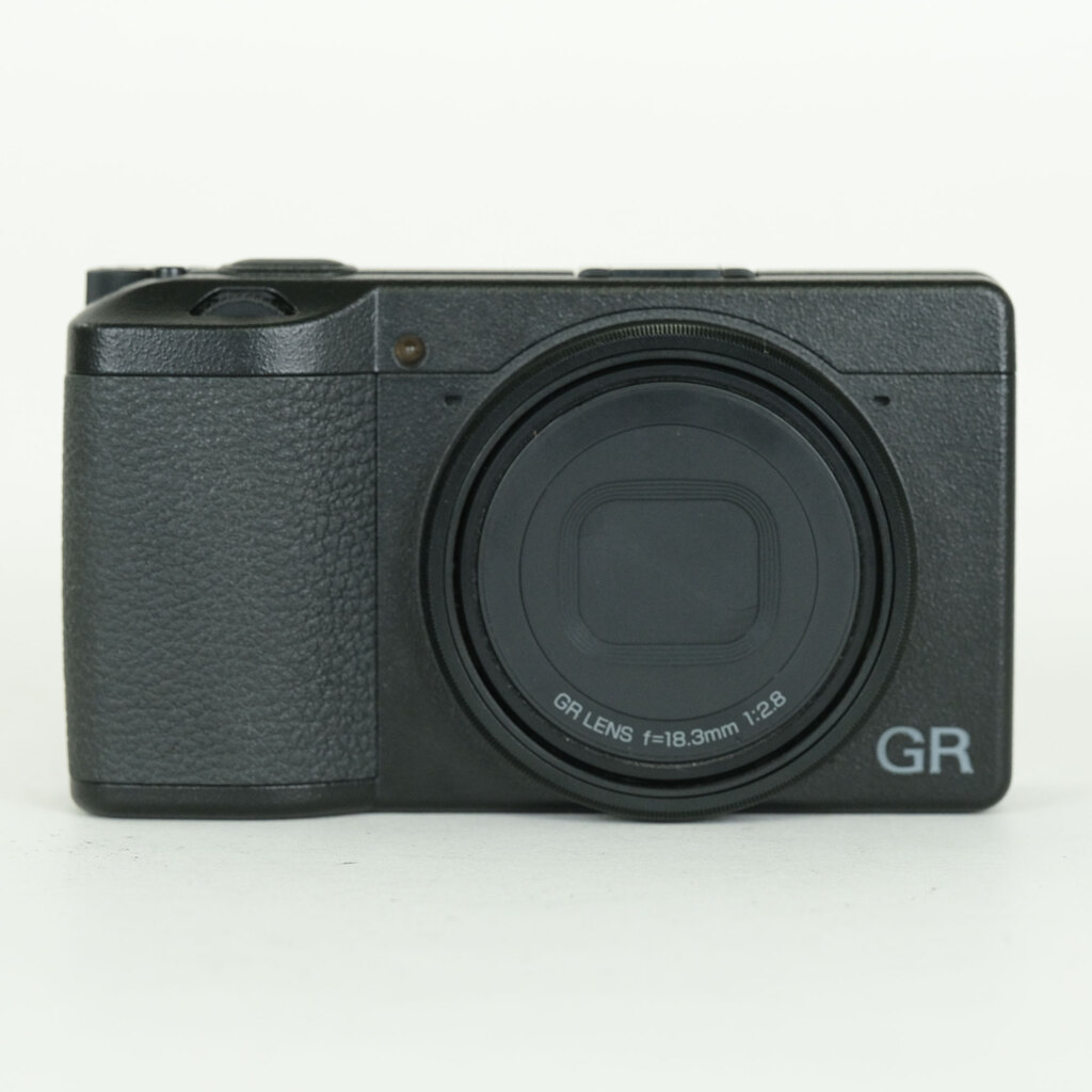 RICOH GR III
