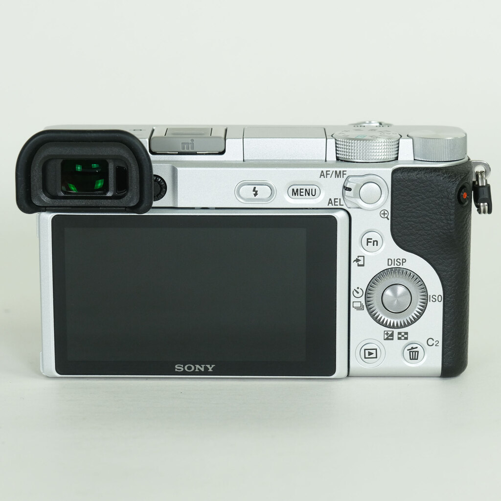 SONY α6400(ILCE-6400) SONY α6400(ILCE-6400)