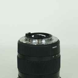 SIGMA Contemporary 17-70mm F2.8-4 DC MACRO HSM (ペンタックス用) SIGMA Contemporary 17-70mm F2.8-4 DC MACRO HSM (ペンタックス用)