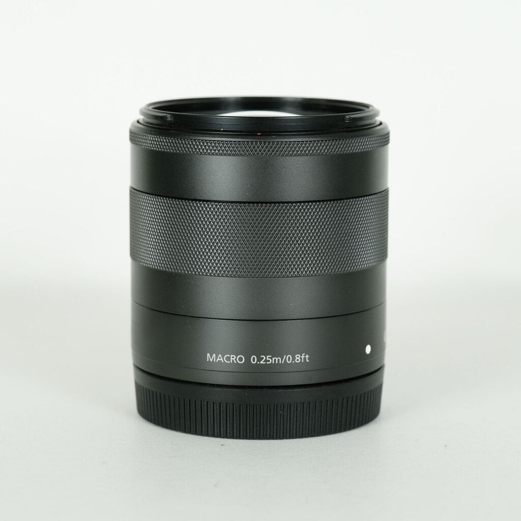Canon EF-M18-55mm F3.5-5.6 IS STM