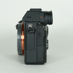 SONY α7 III（ILCE-7M3）