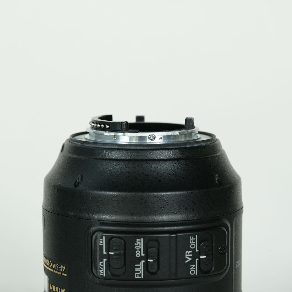 Nikon AF-S VR Micro-Nikkor 105mm f/2.8G IF-ED