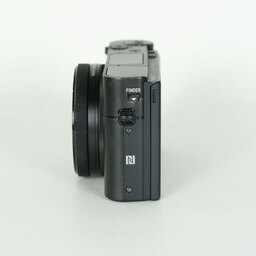 SONY Cyber-shot DSC-RX100M5