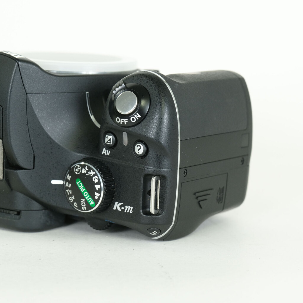 PENTAX K-m ボディ