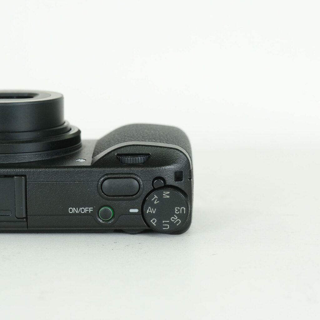 RICOH GR III