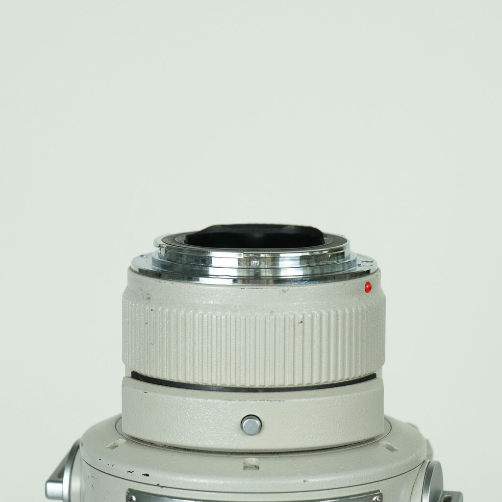 Canon EF300mm F2.8L USM Canon EF300mm F2.8L USM