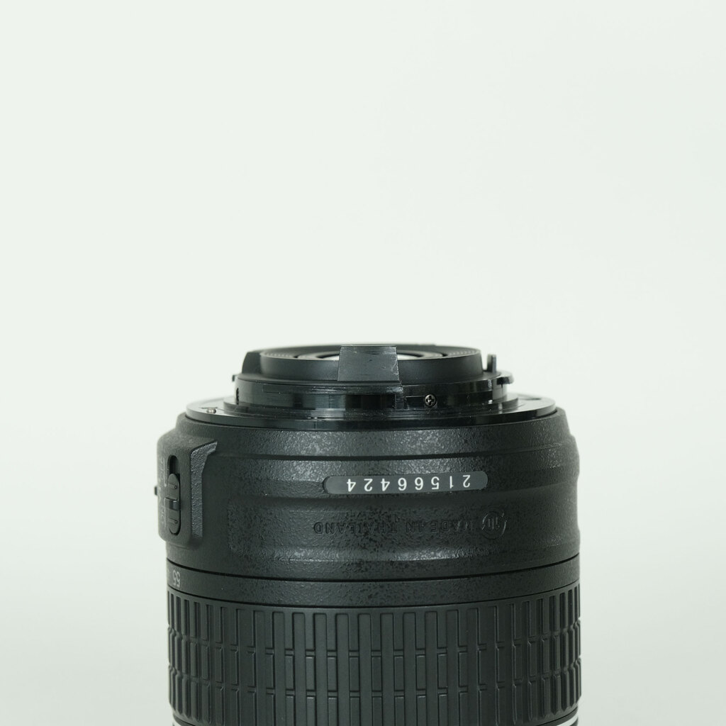 Nikon AF-S DX NIKKOR 18-55mm f3.5-5.6G VR IIの出品 | ONE SCENE