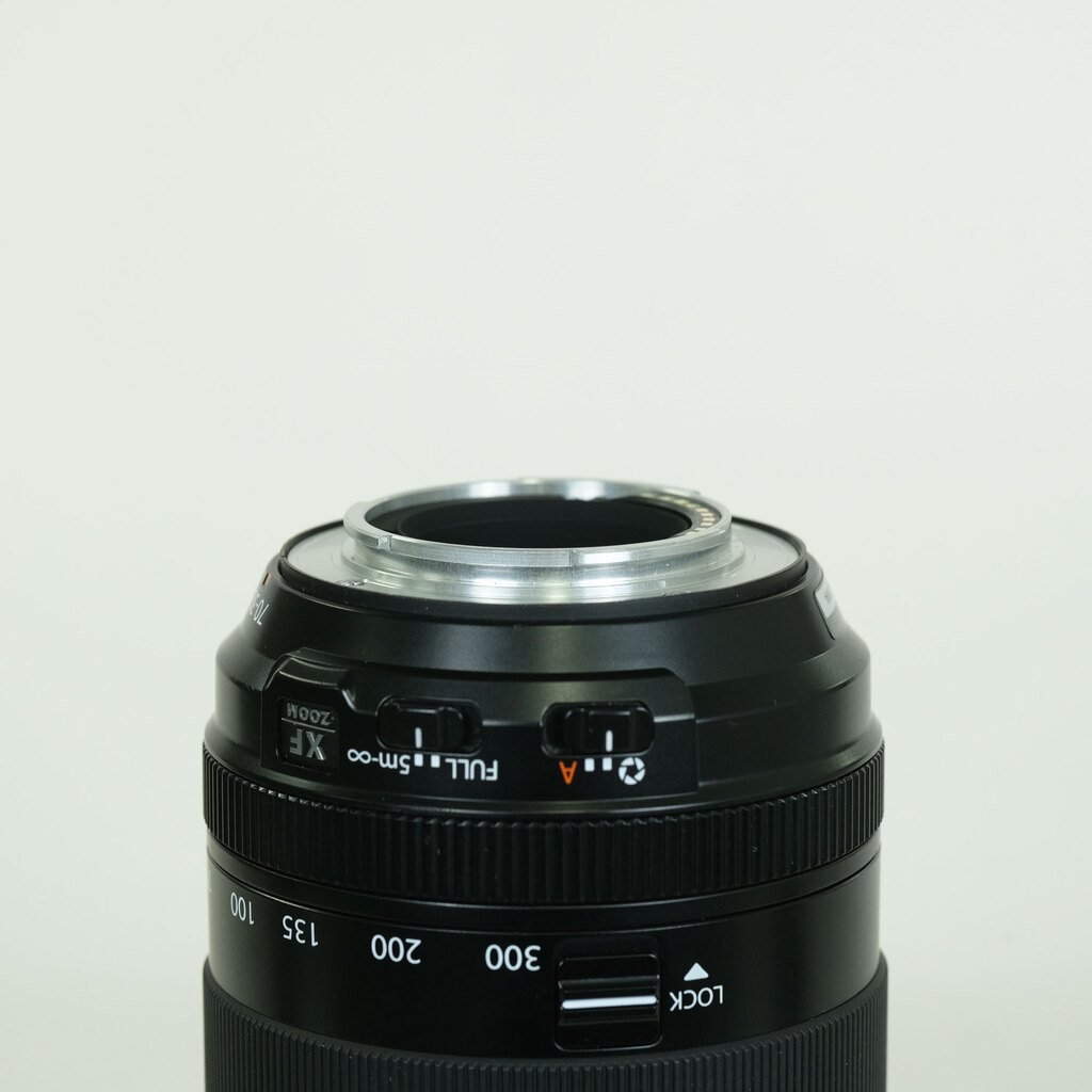 FUJIFILM XF70-300mmF4-5.6 R LM OIS WR FUJIFILM XF70-300mmF4-5.6 R LM OIS WR