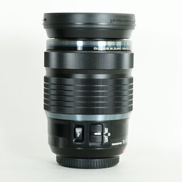 OLYMPUS M.ZUIKO DIGITAL ED 12-100mm F4.0 IS PRO