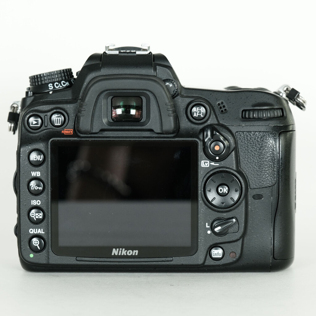 Nikon D7000