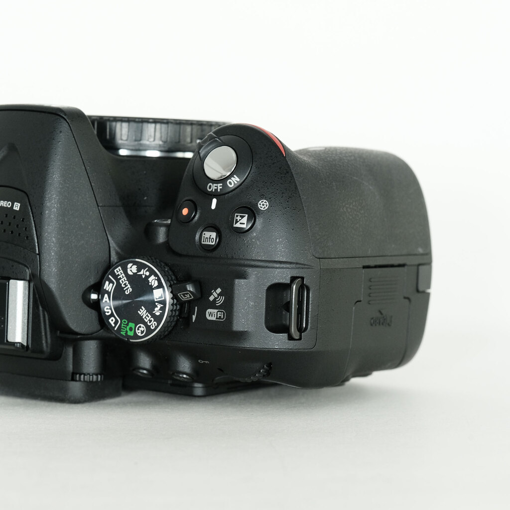 Nikon D5300