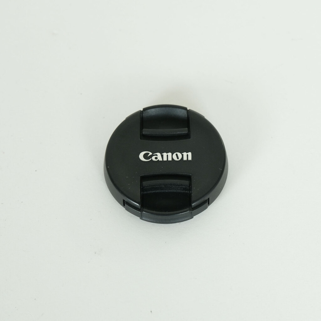 Canon EF-M22mm F2 STM