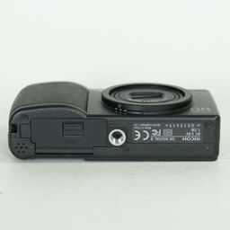 RICOH GR DIGITAL II