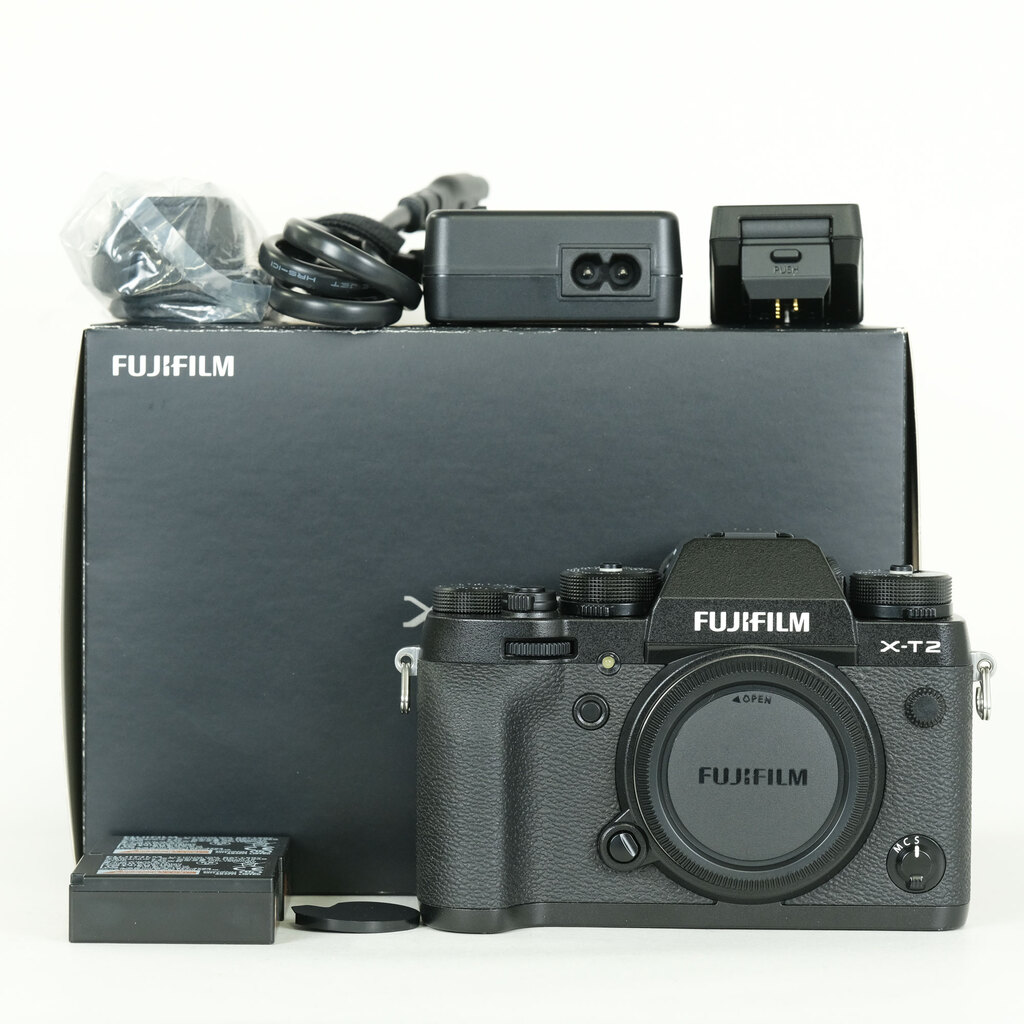 FUJIFILM X-T2 FUJIFILM X-T2