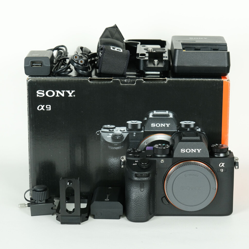 SONY α9（ILCE-9）の出品 | ONE SCENE（ワンシーン）
