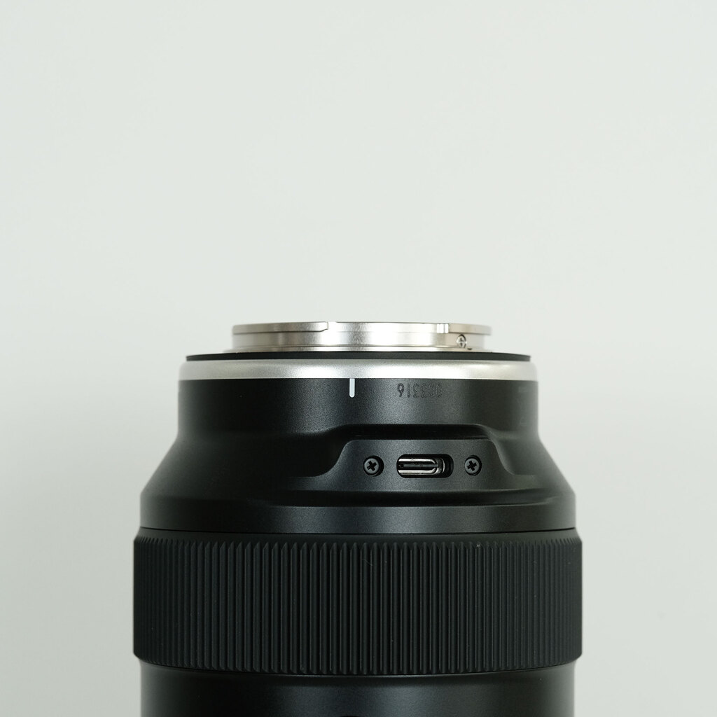 TAMRON 50-300mm F/4.5-6.3 Di III VC VXD (Model A069) [ソニーE用]