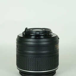 Nikon AF-S DX NIKKOR 18-55mm f3.5-5.6G VR II