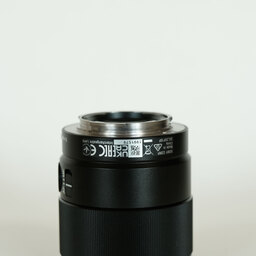 SONY FE 35mm F1.8 SEL35F18F SONY FE 35mm F1.8 SEL35F18F