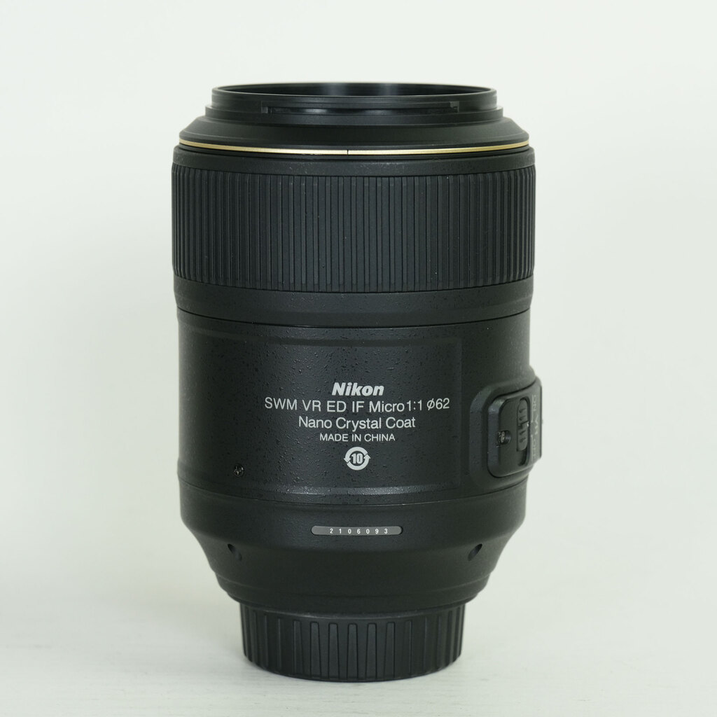 Nikon AF-S VR Micro-Nikkor 105mm f/2.8G IF-ED