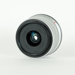 Canon RF-S 18-45mm F4.5-6.3 IS STM