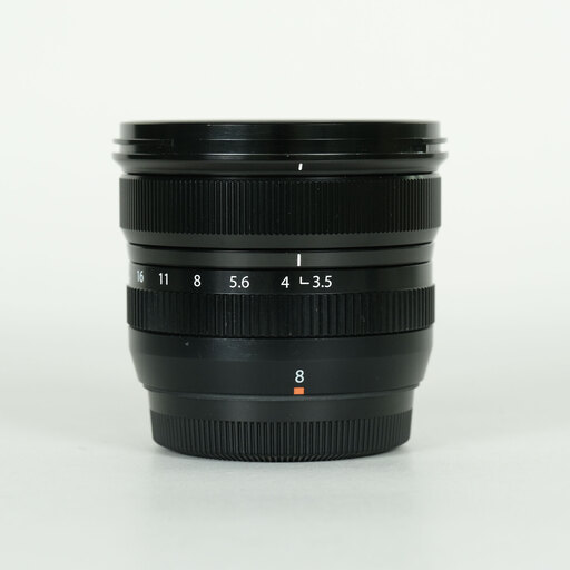 FUJIFUILM XF8mmF3.5R WRを徹底解説。超広角の印象をガラリと変えて