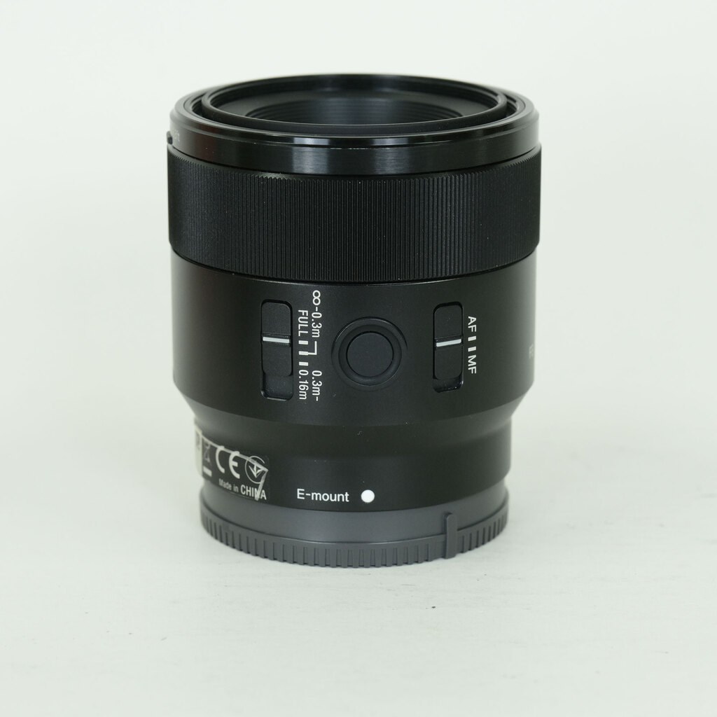 SONY FE 50mm F2.8 Macro SEL50M28