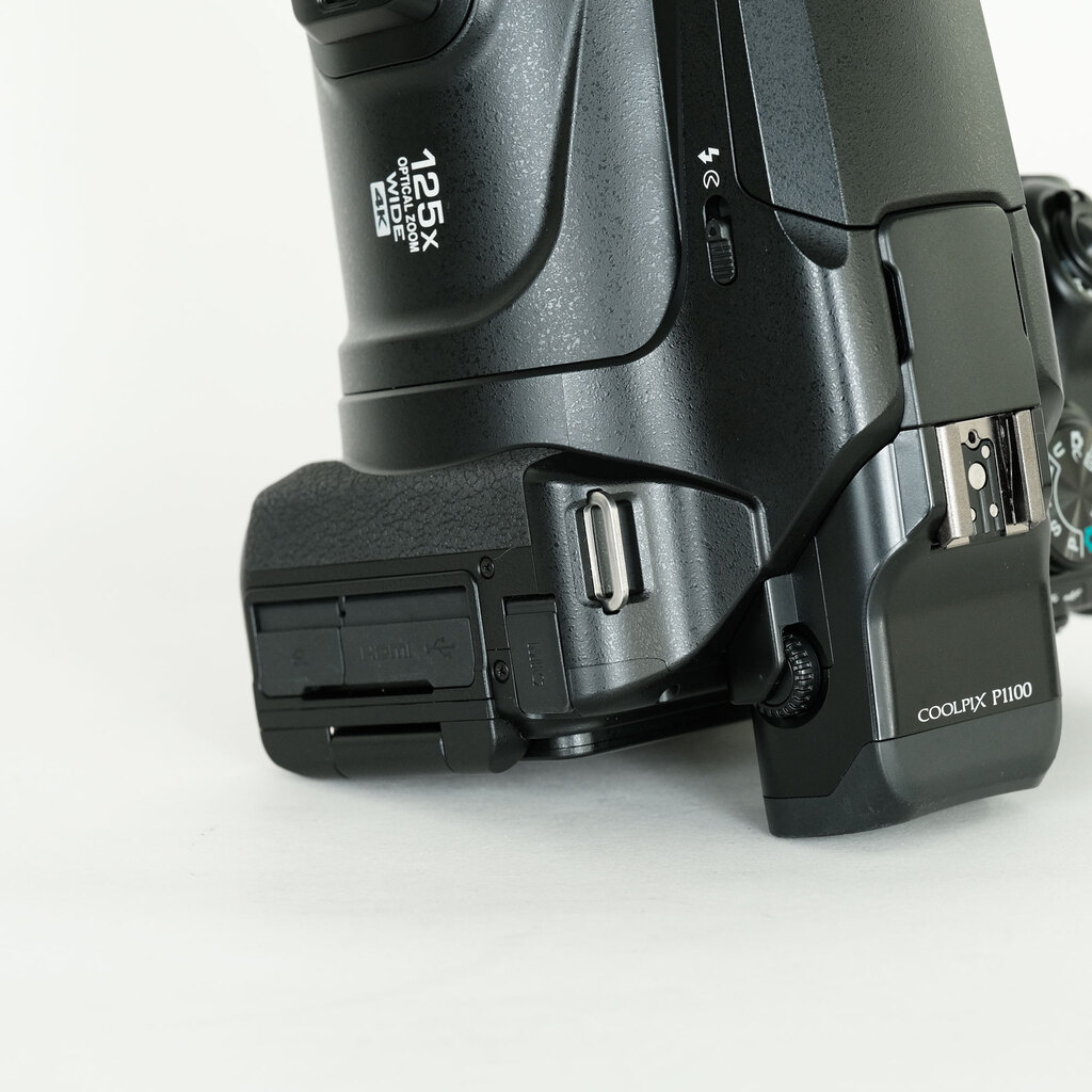 Nikon COOLPIX P1100