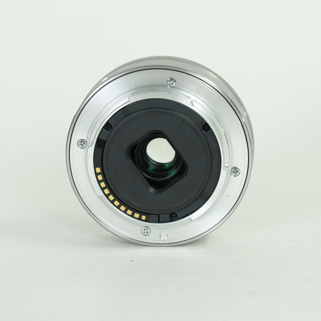 SONY E 16mm F2.8 SEL16F28