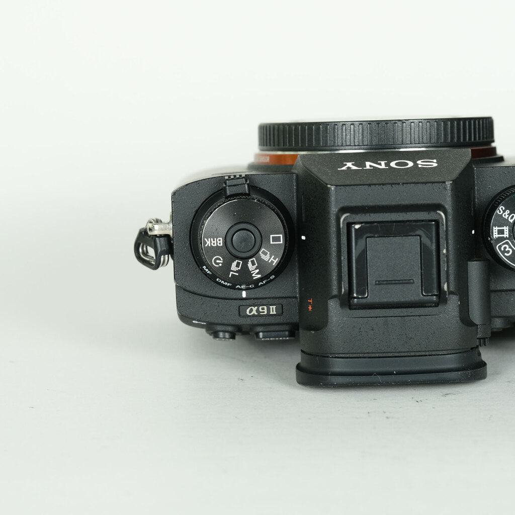 SONY α9 II（ILCE-9M2）の出品 | ONE SCENE（ワンシーン）