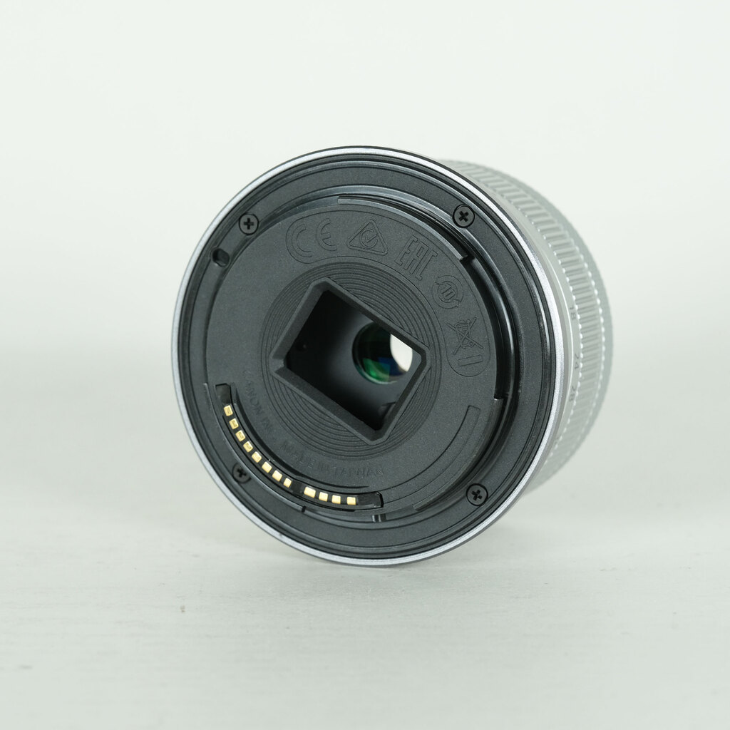 Canon RF-S 18-45mm F4.5-6.3 IS STM Canon RF-S 18-45mm F4.5-6.3 IS STM