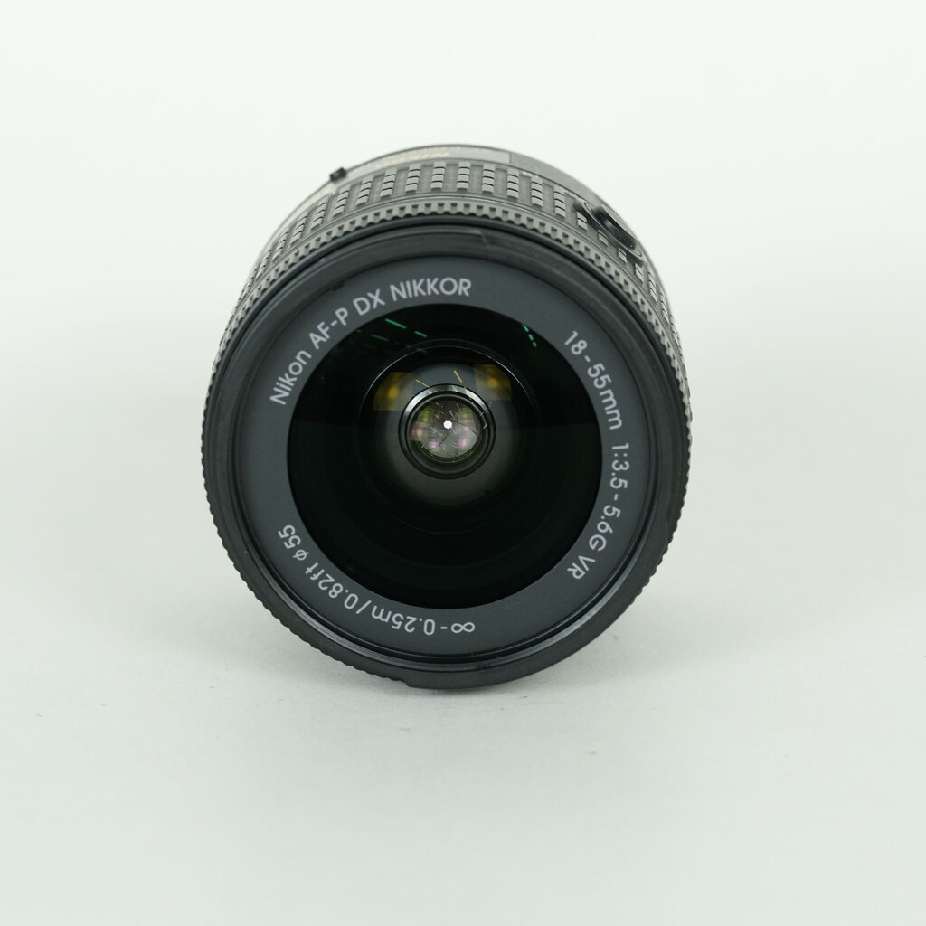 Nikon AF-P DX NIKKOR 18-55mm F3.5-5.6G VR Nikon AF-P DX NIKKOR 18-55mm F3.5-5.6G VR