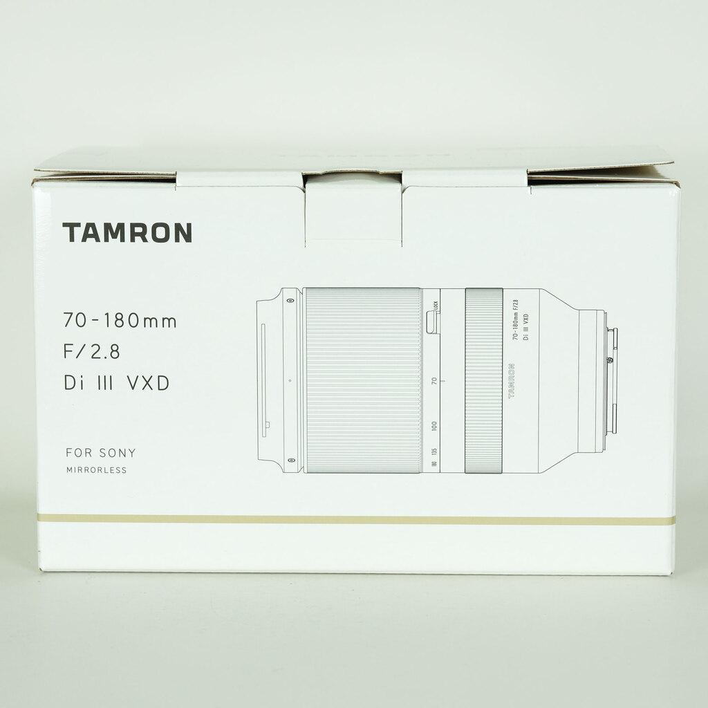 TAMRON 70-180mm F/2.8 Di III VXD (Model A056) [ ソニーE用 ]